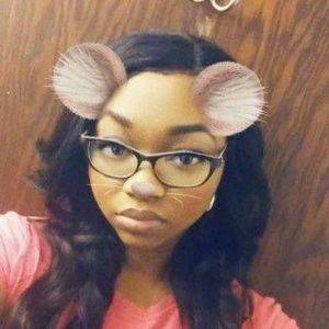 Meet your Posher, Deanna